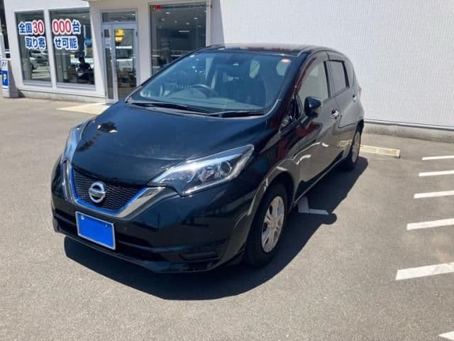 NISSAN