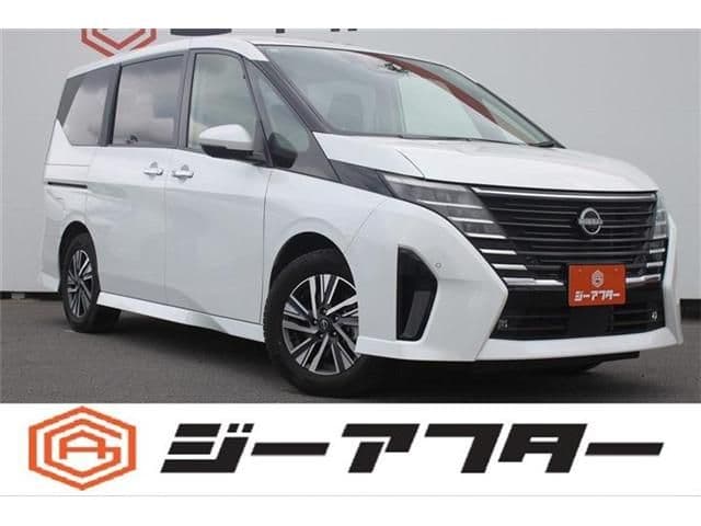 NISSAN
