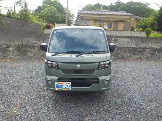SUZUKI