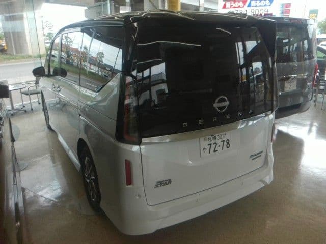 NISSAN