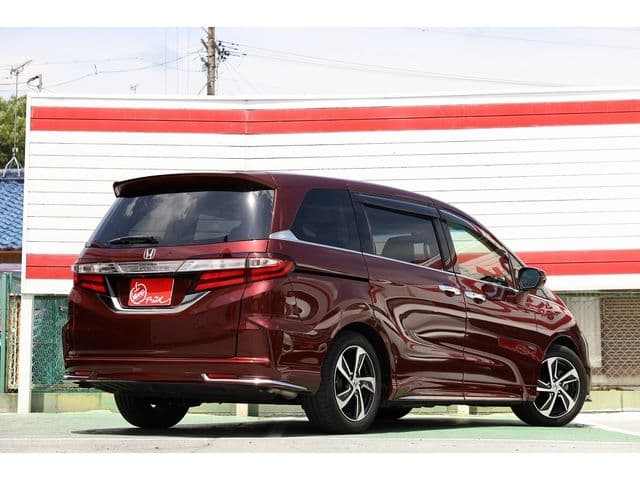 Car thumbnail 3