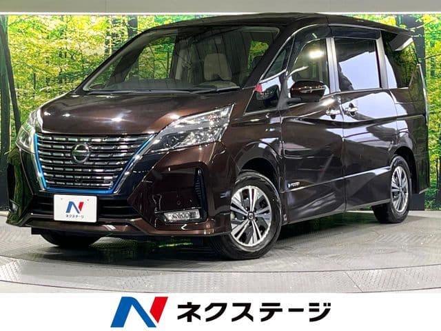 NISSAN