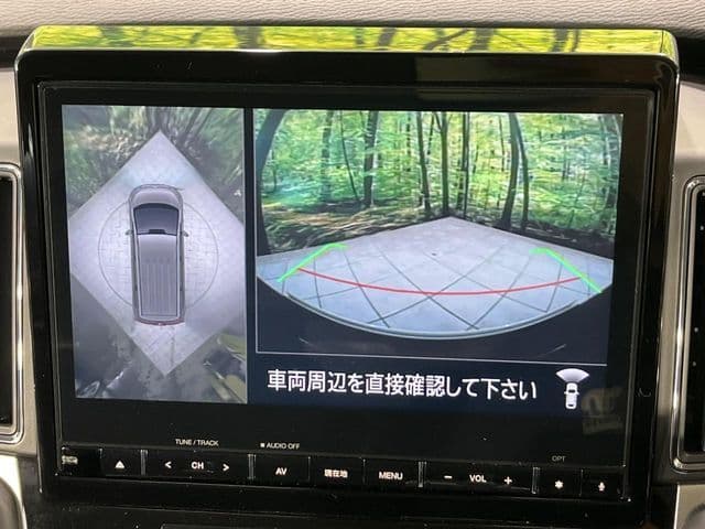 Car thumbnail 4