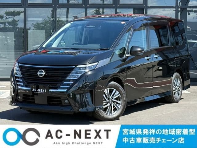 NISSAN