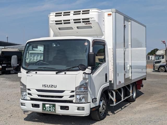 ISUZU