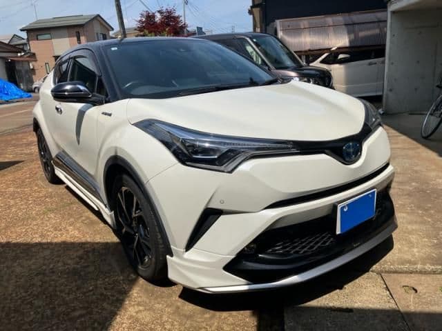 Car image 1