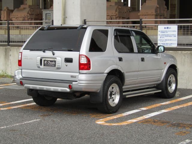 Car thumbnail 4