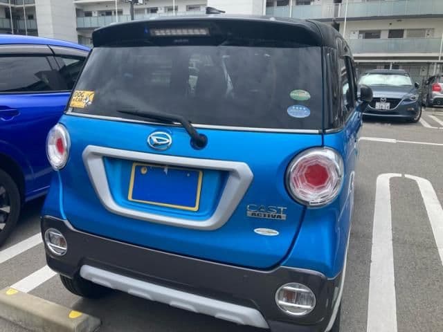 Car thumbnail 4