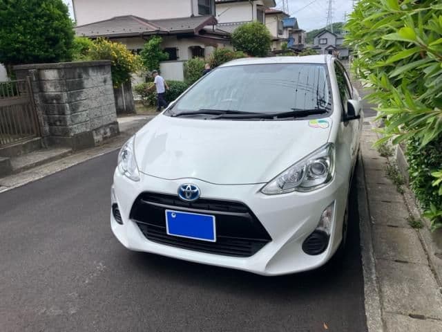 Car image 1
