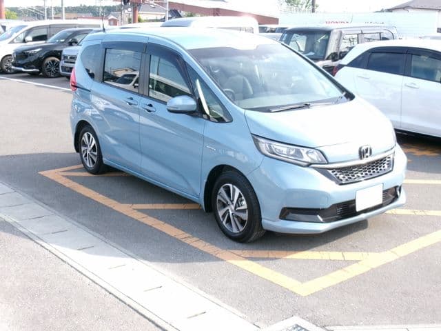 Car thumbnail 3