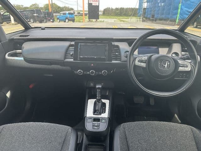 Car thumbnail 4