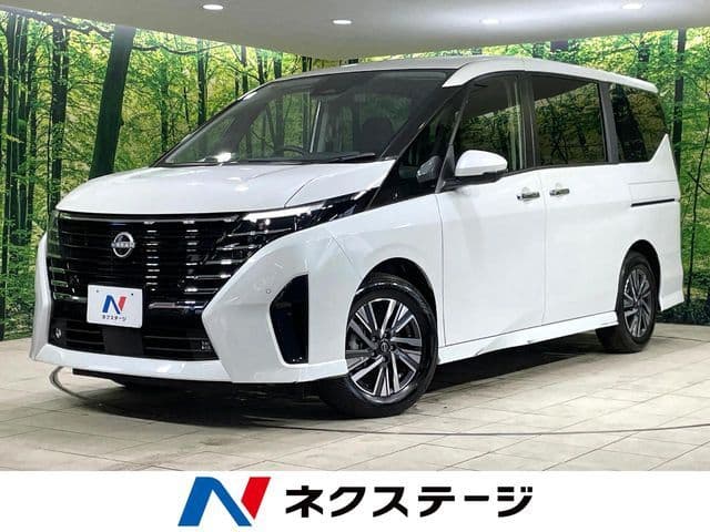 NISSAN