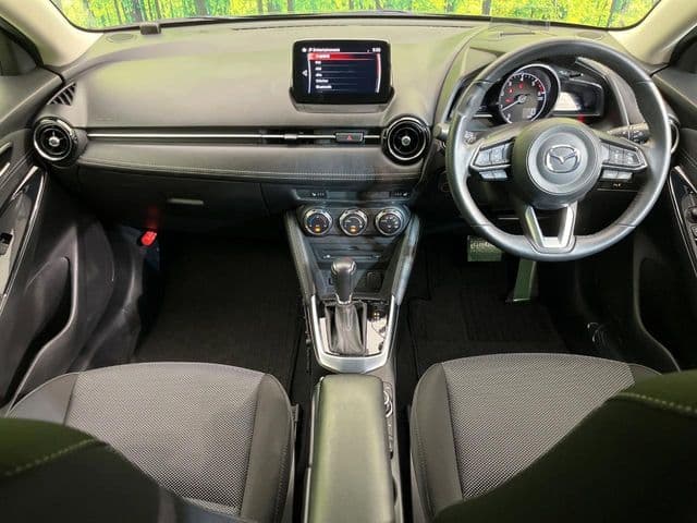 Car thumbnail 2