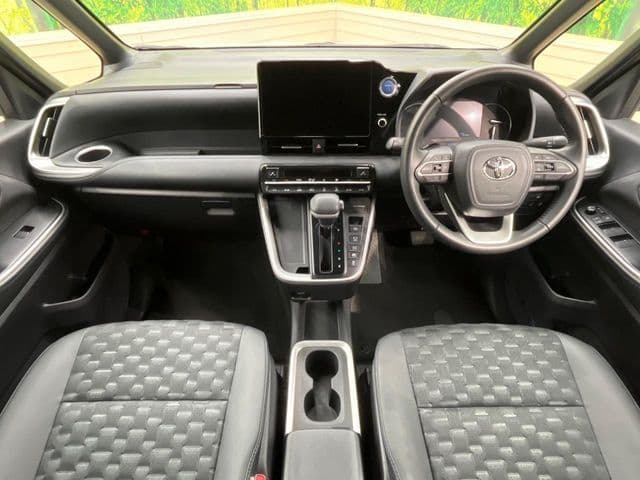 Car thumbnail 2