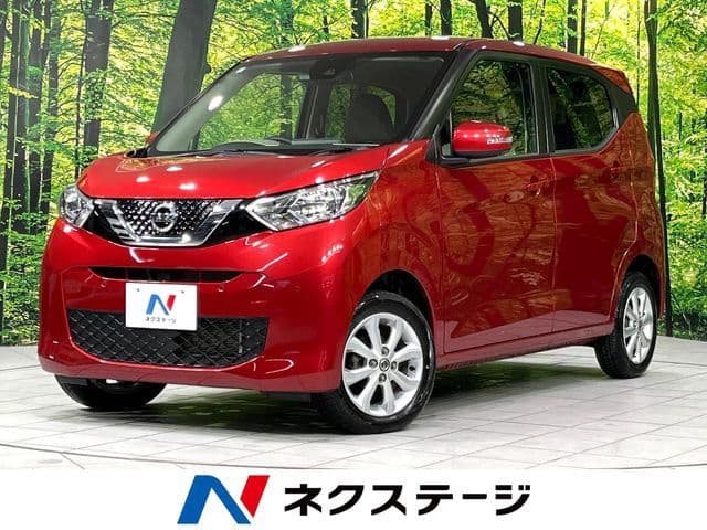 NISSAN