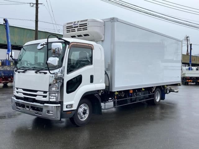 ISUZU