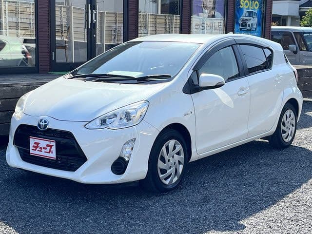 Car image 1