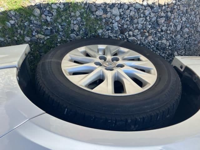 Car thumbnail 3