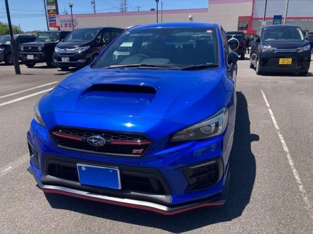 Car image 1