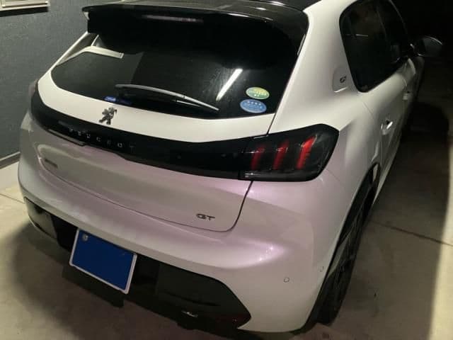 Car thumbnail 3
