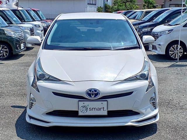 Car thumbnail 3