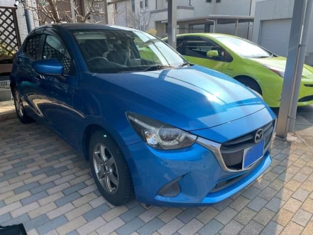 Car image 1