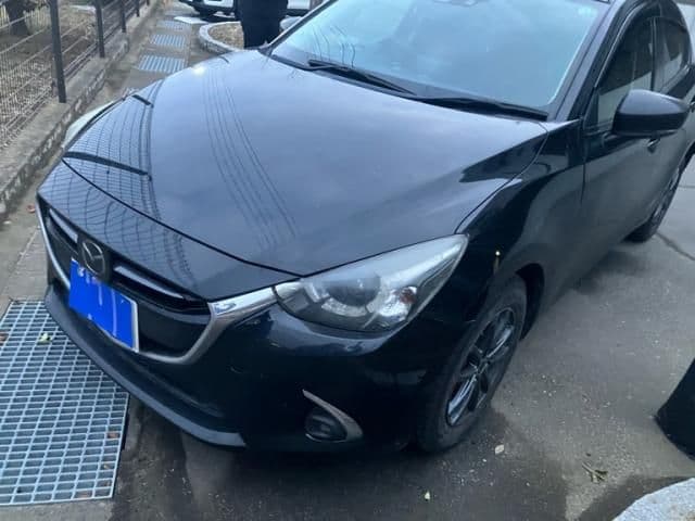 Car thumbnail 2