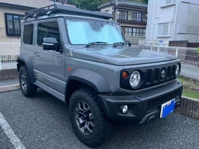 Car thumbnail 3