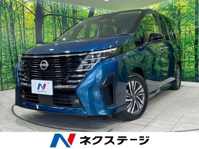 NISSAN