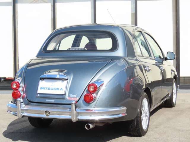 Car thumbnail 3
