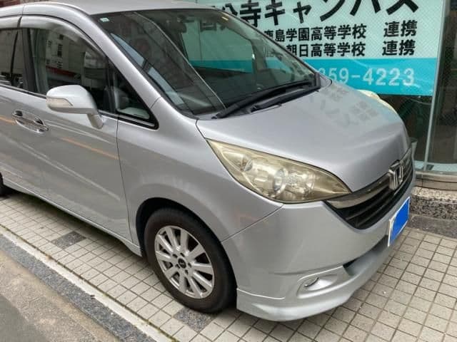 Car thumbnail 2