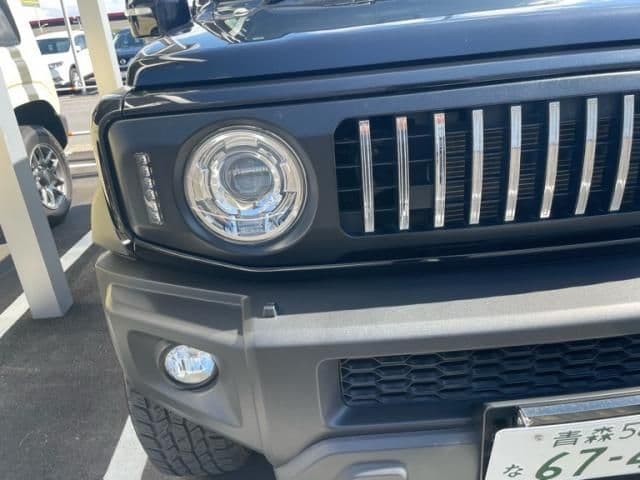 Car thumbnail 4