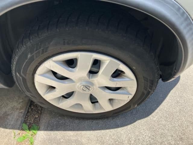 Car thumbnail 3