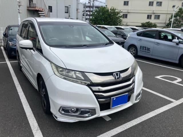 Car image 1
