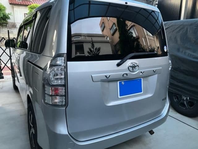 Car thumbnail 2