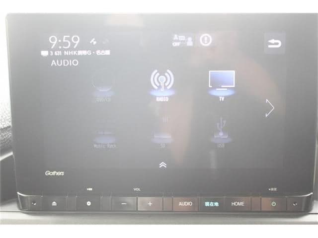 Car thumbnail 4
