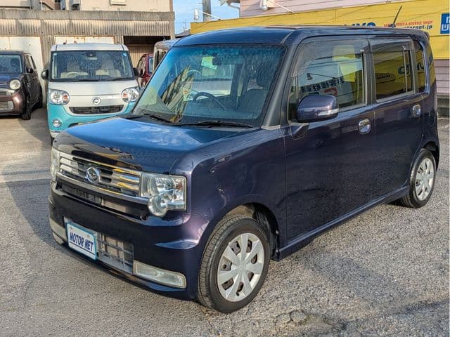 Car image 1