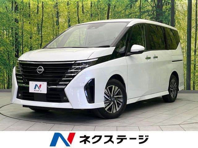 NISSAN