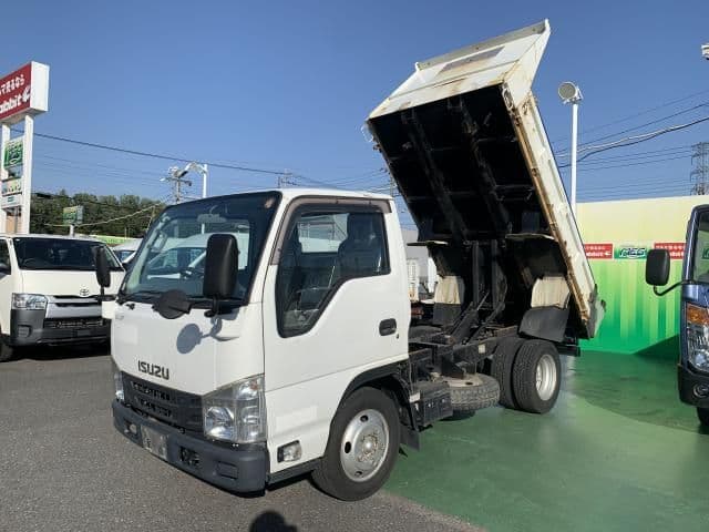 ISUZU