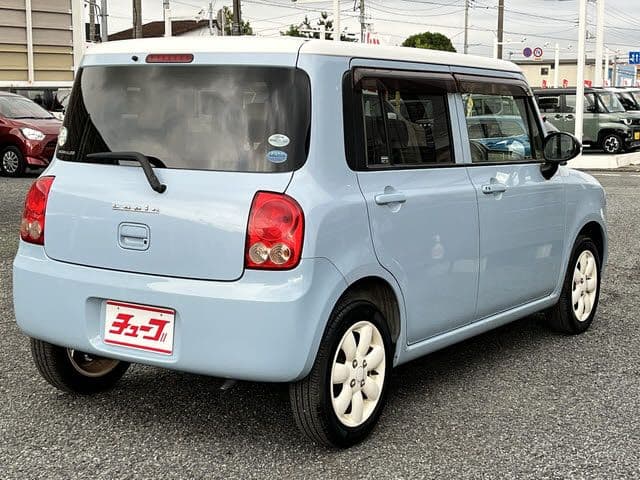Car thumbnail 3