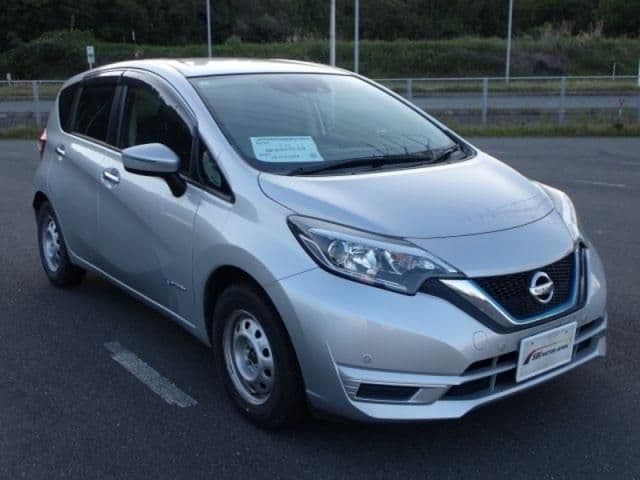NISSAN