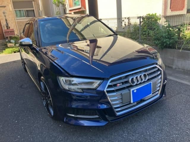 Car thumbnail 3