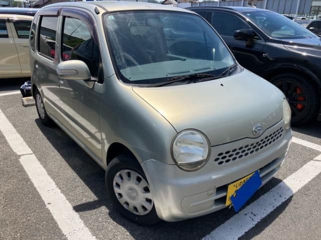 Car thumbnail 3