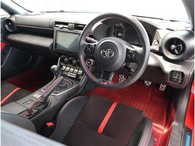 Car thumbnail 2