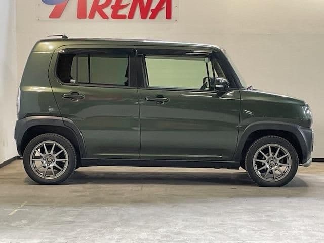 Car thumbnail 4