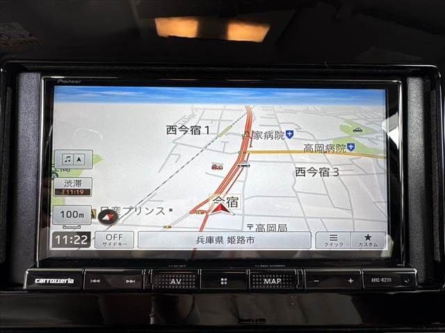 Car thumbnail 3