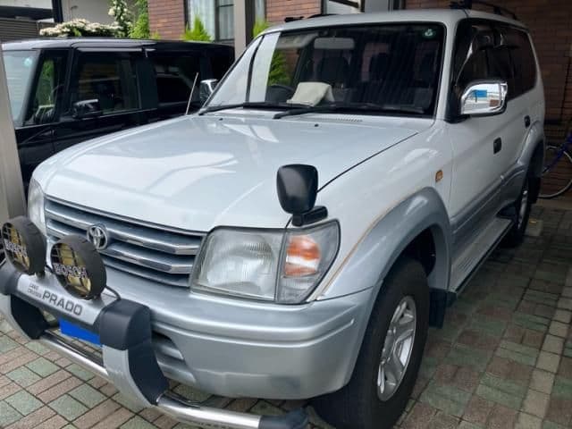 Car thumbnail 2