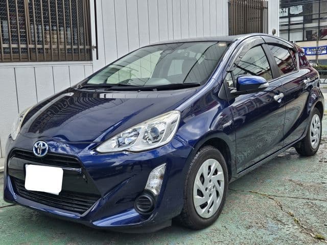 Car image 1