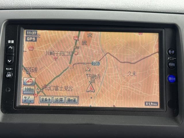 Car thumbnail 4