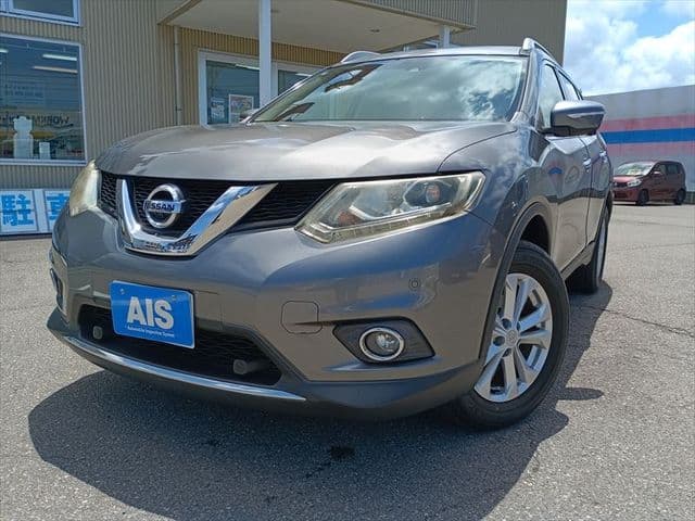 NISSAN